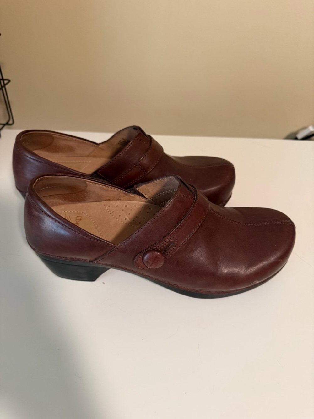 Dansko Solstice Clogs size 39